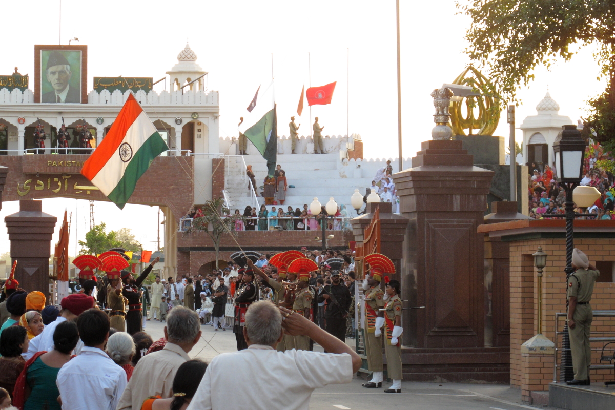 Asia, Asien, India, Indien, Punjab, Amritsar, Wagah border ceremony, Grenzschließungszeremonie, Zeremonie People, Portrait, Hans-Joachim Eggert