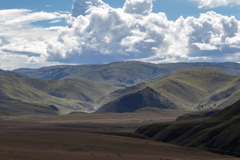 Ausblick von Ani Gompa Tagong - Autonome Präfektur Garzê Tibet - China